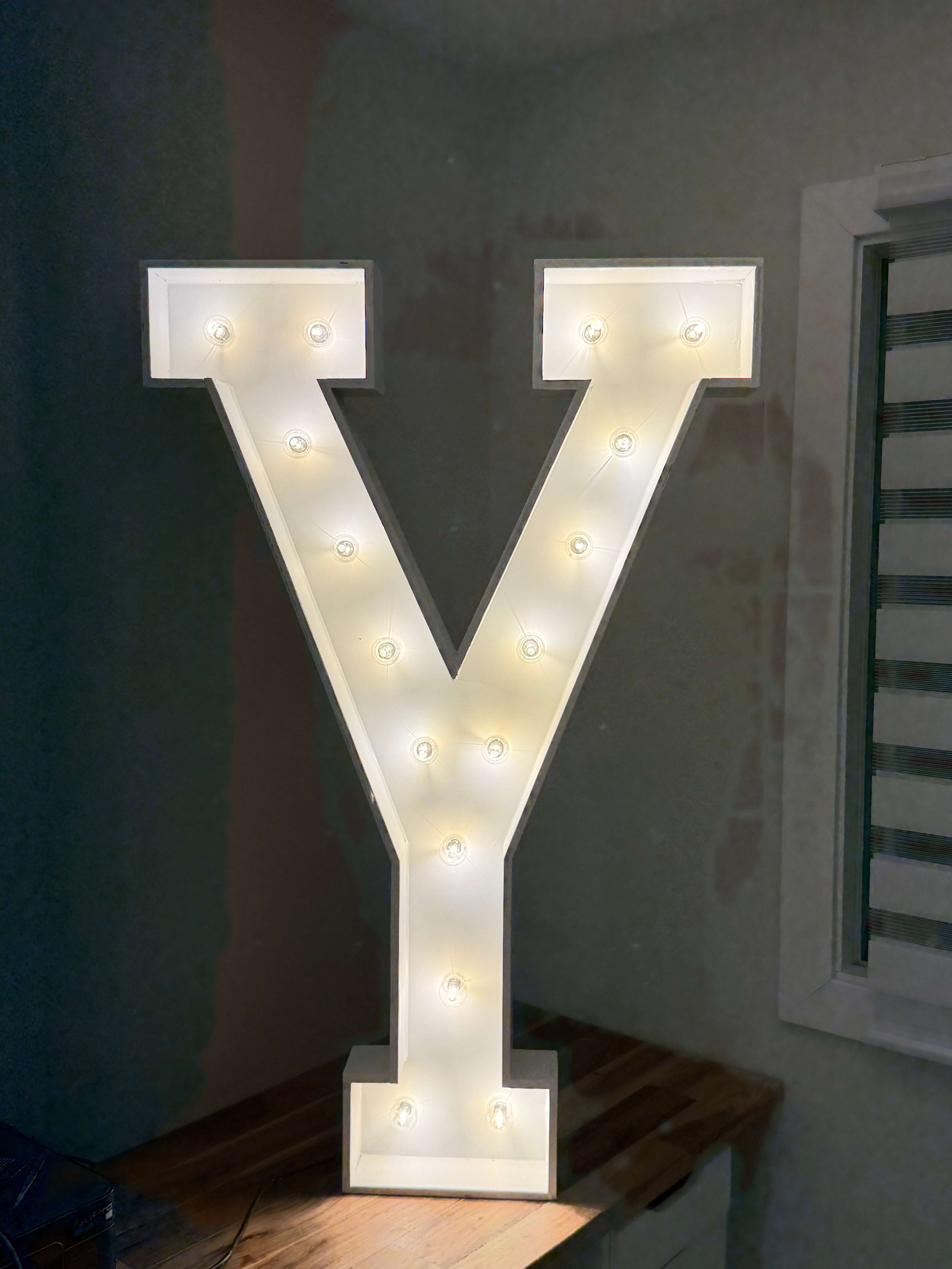 Letter Y